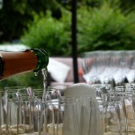 10 Ways to Keep Guests Entertained at Your Reception